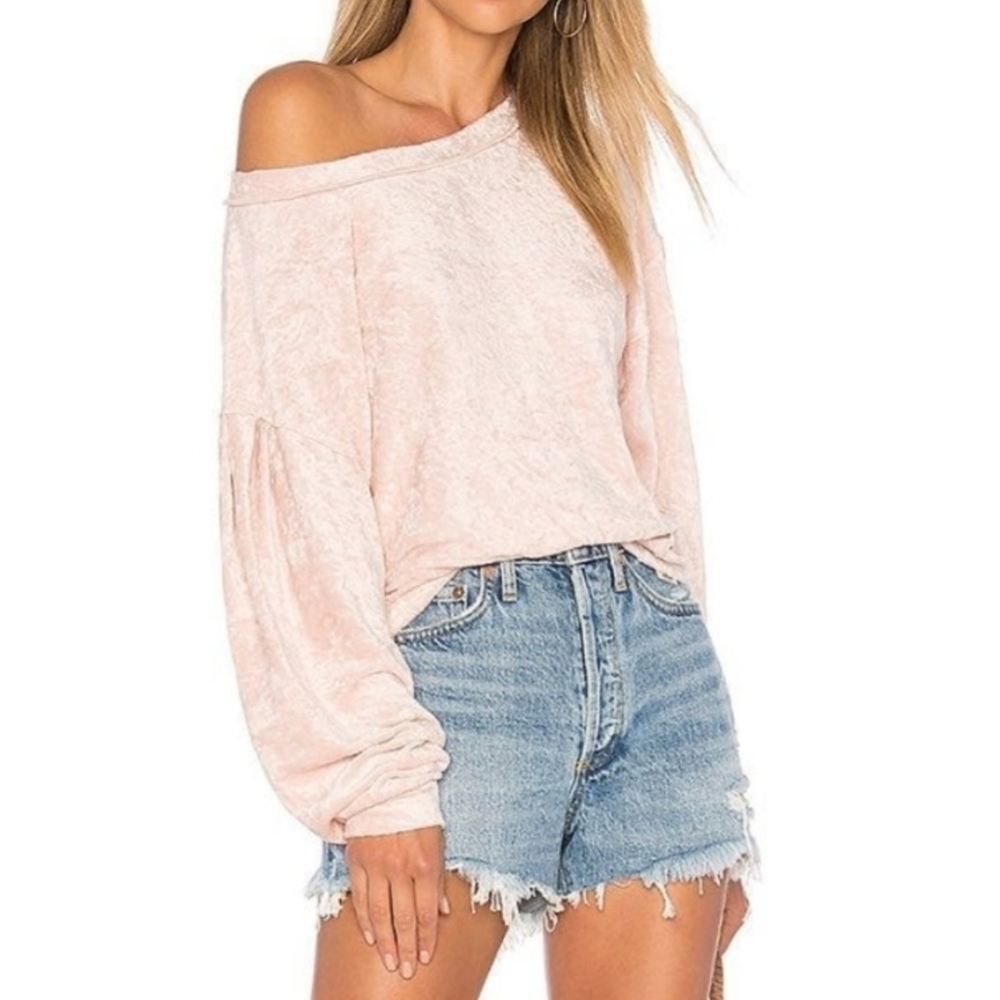We The Free Woman's Milan Layering Blush Velvet Sweater Size Small
